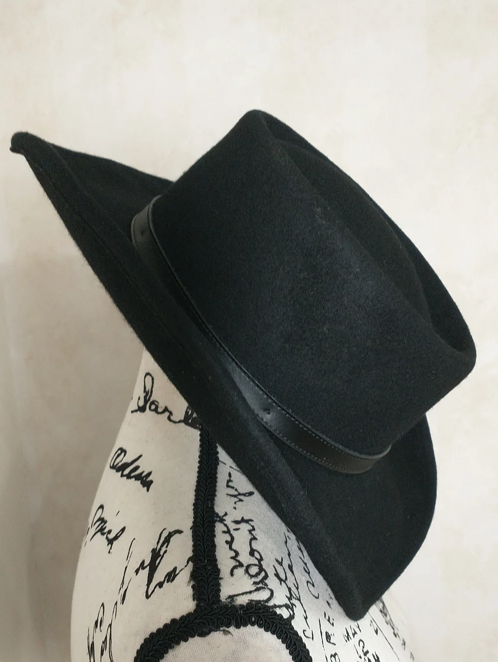 Twister Gambler Crushable 100% Wool Hat, Black, Size Large, Cowboy